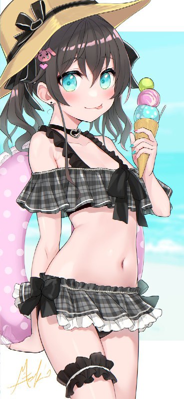 改めてまつりちゃん誕生日おめでとう！！！サプライズで今年も水着を用意したよ