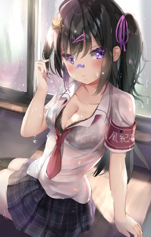 雨でびしょ濡れ風紀委員ちゃん「何ジロジロ見てんだよ…」