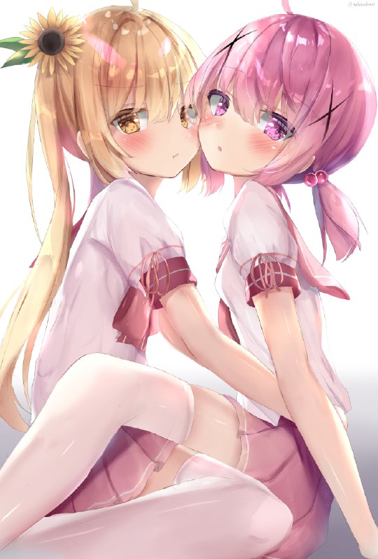 百合JC💕 / 夏奈なつ🍩#オリジナル #看板娘 #夏菜もも🐰 #日向葵🌻 #百合 #セーラー服