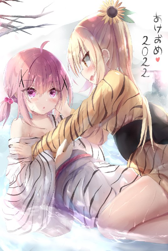 新年2022 / 夏奈なつ💊#オリジナル #百合 #看板娘 #夏菜もも🐰 #日向葵🌻