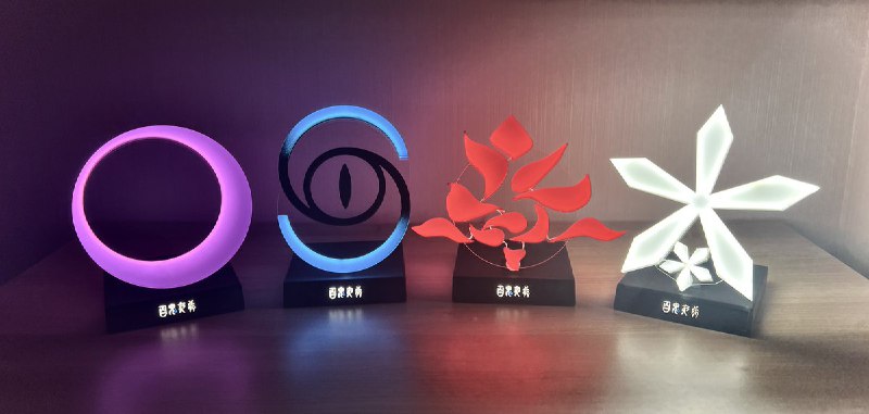 유진 (@YiYuJIN1899)